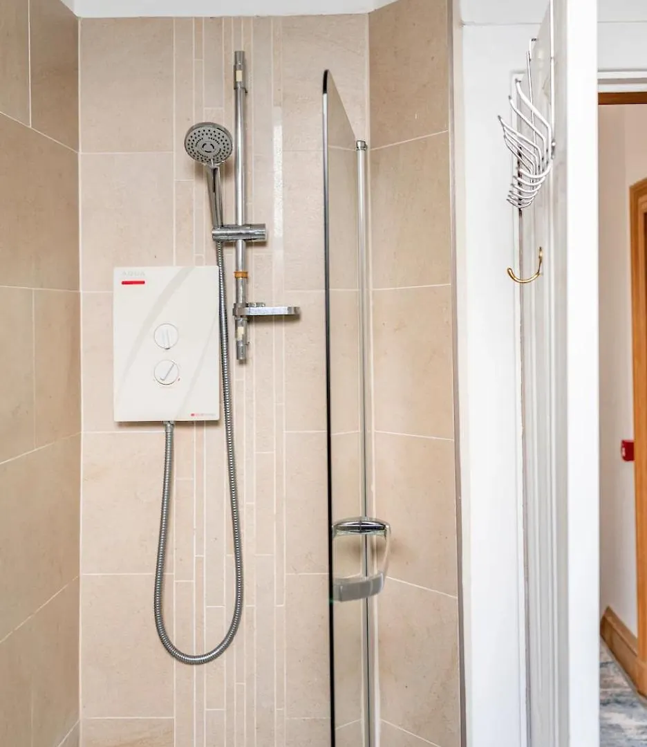 Lady Road Apartment Edinburgh